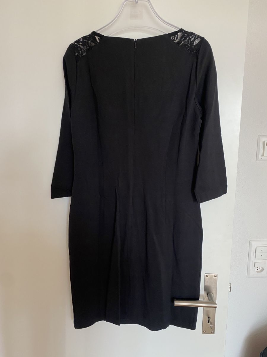 Esprit Kleider: Esprit Kleid mit Spitze schwarz Gr. 38 NEU s – Neu und originalverpackt aus Muensingen von drleevsy 2