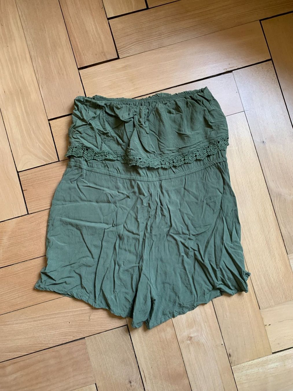 Jumpsuits: Bustier Jumpsuit olivgrün - M – D'occasion à Zürich par Diazaio 2