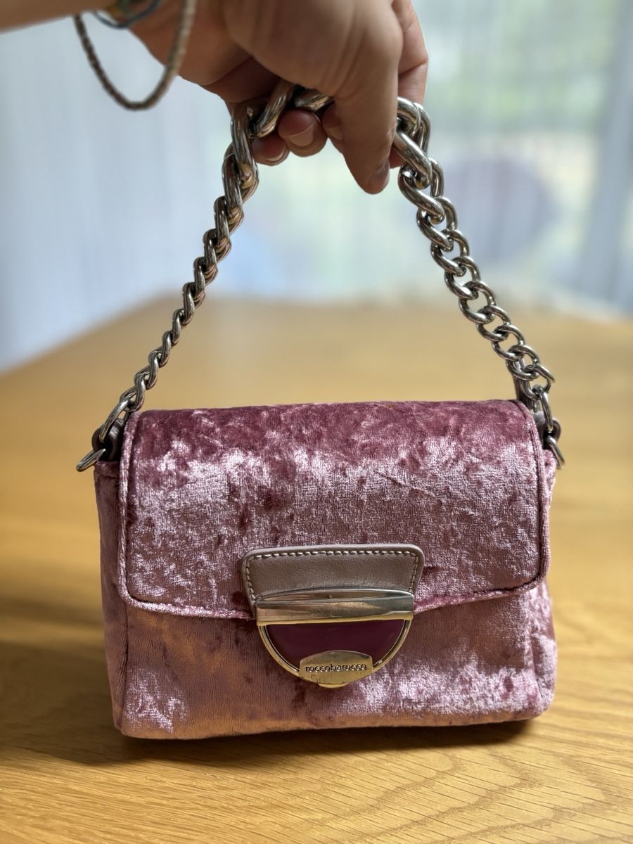Autres vêtements & accessoires: borsetta rosa in velluto “Roccobarocco con catena – D'occasion à S. Antonino par LIKA91