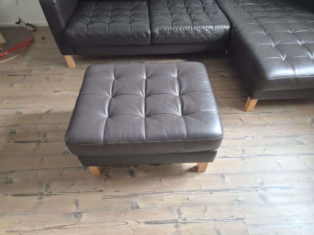 Ikea Sofas: IKEA Ecksofa mit Hocker – D'occasion à Hofen SH par KoA_96kq 1