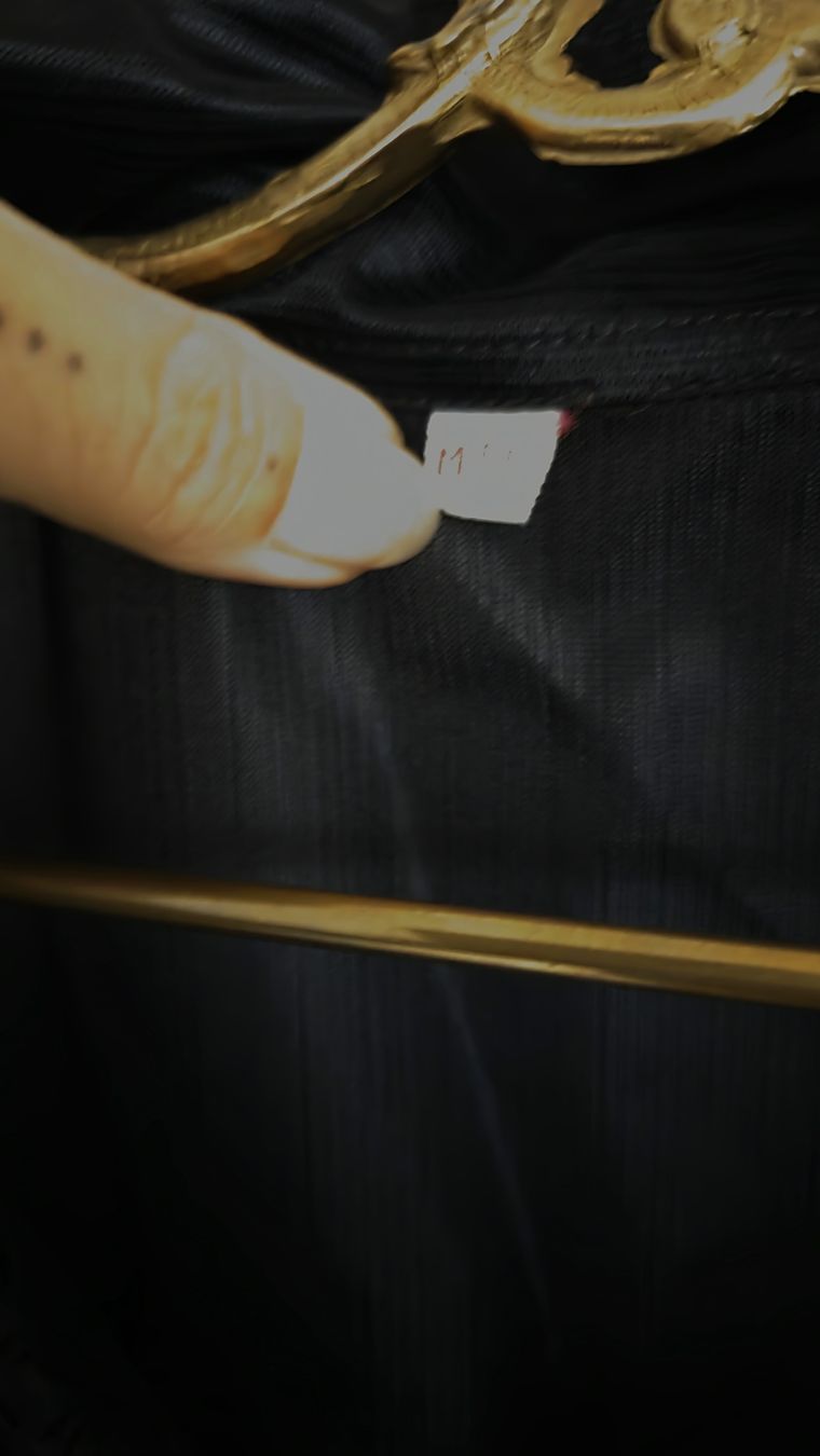 Blusen: Elegante Bluse, Grösse M, Schwarz – Gebraucht aus Zürich von mis_2kxn 2