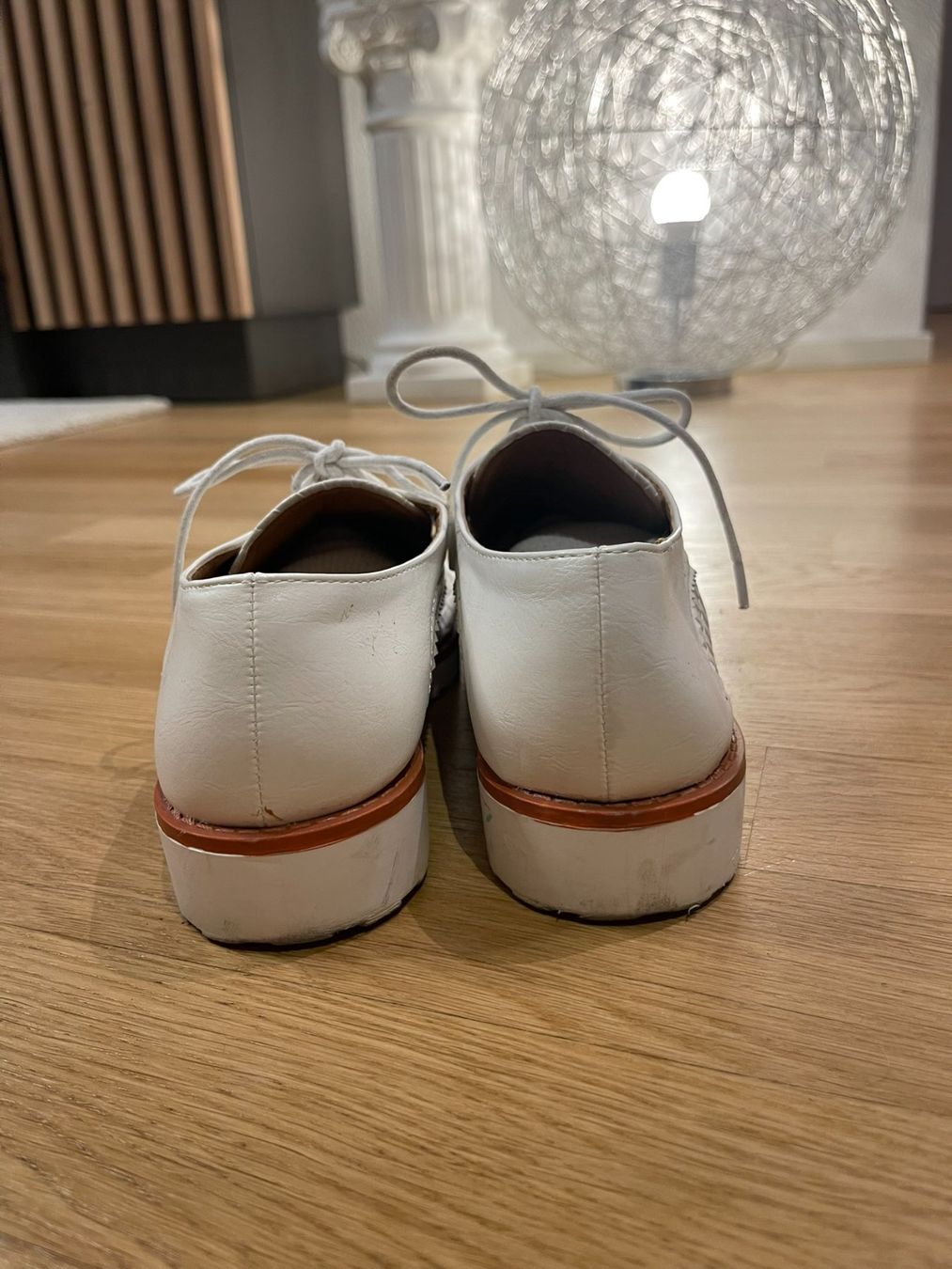 Scarpe da donna: Weisse Schnüschuhe Gr. 36 – Usato da Rheineck venduto da FGeissler 3