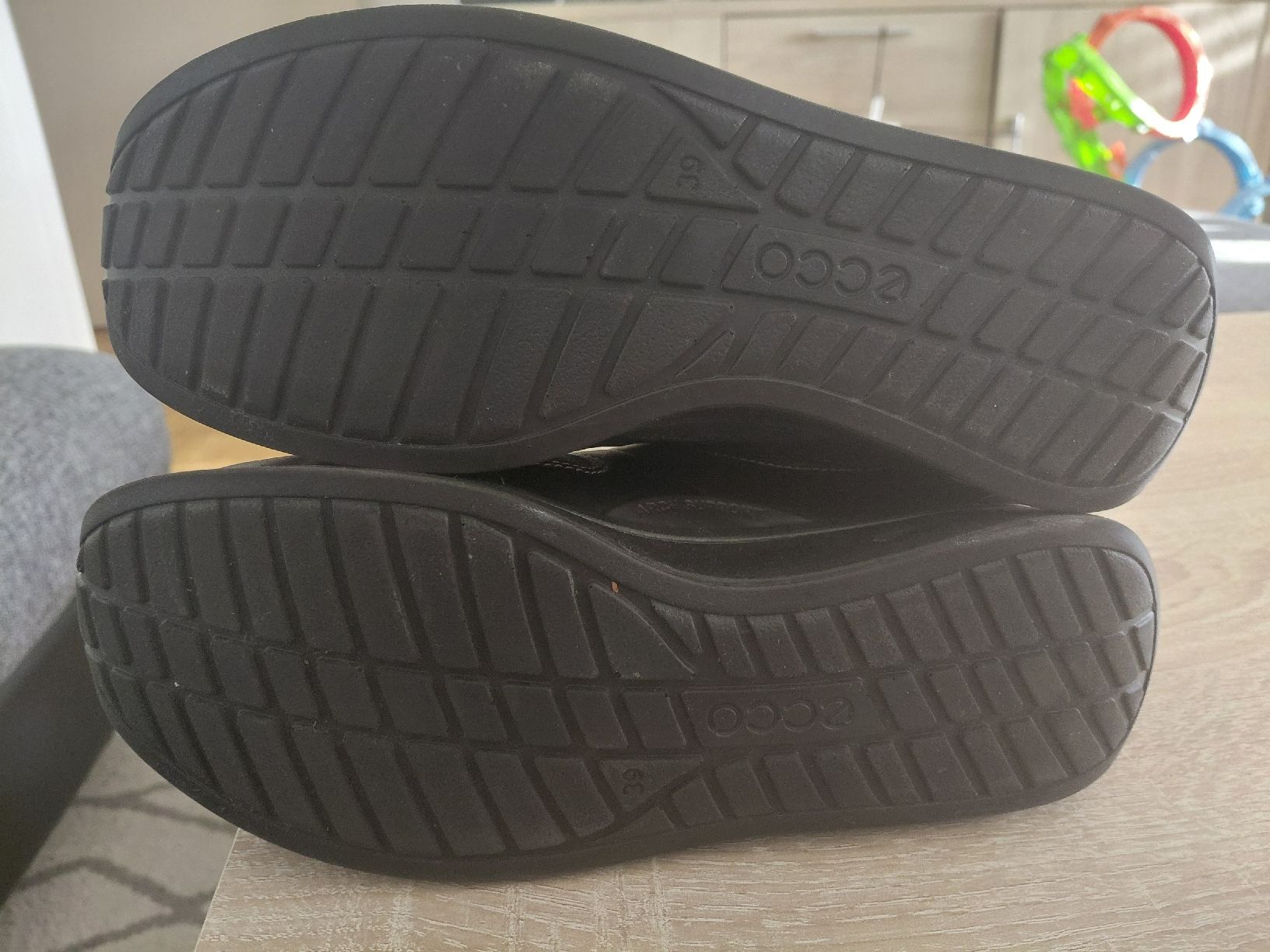 Scarpe da donna: SEHR ELEGANTER DAMENSCHUH – Usato da Embrach venduto da avesi 4