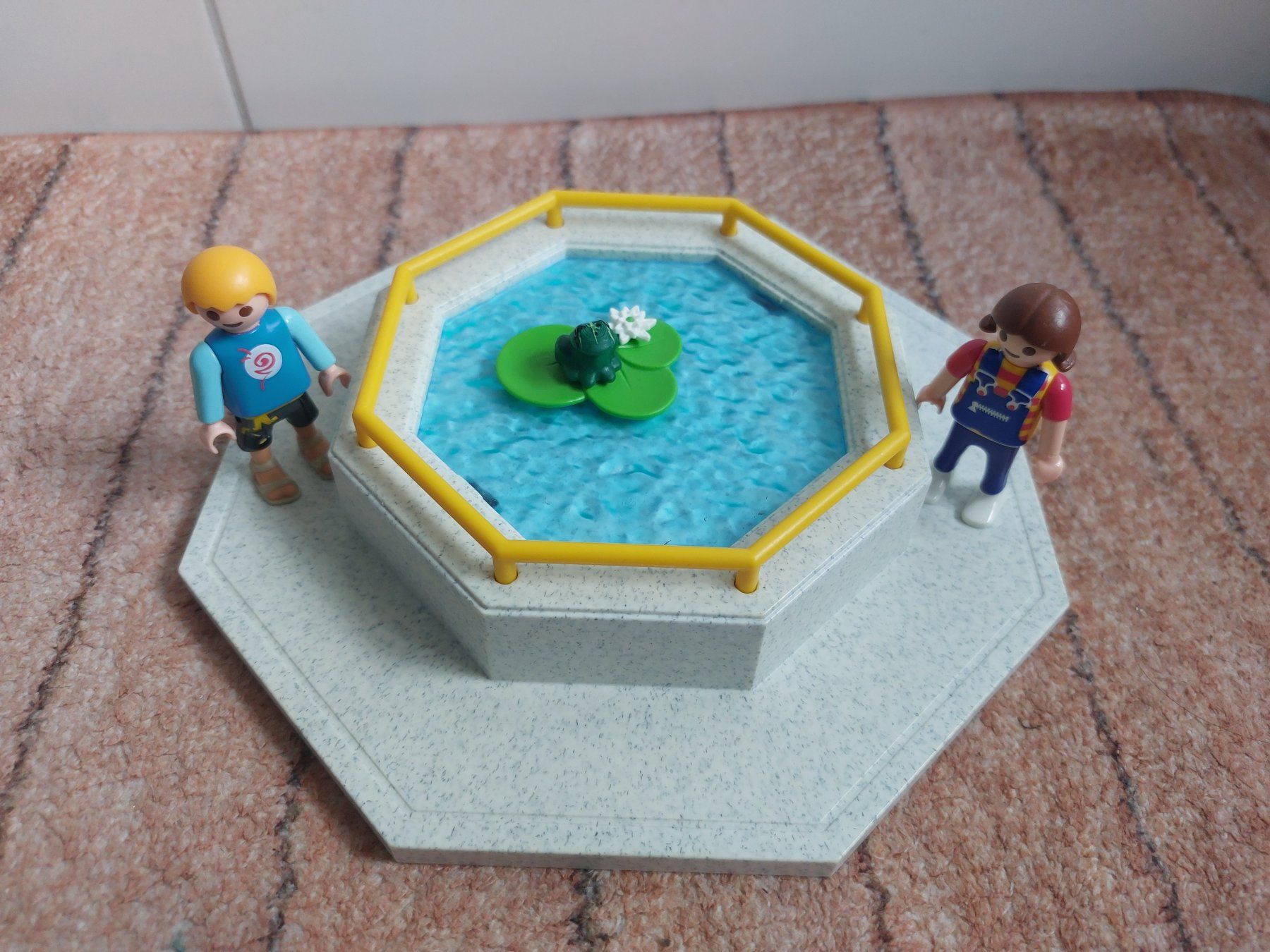 Playmobil Giocattoli: PLAYMOBIL Brunnen – Usato da Balterswil venduto da Steineparadies