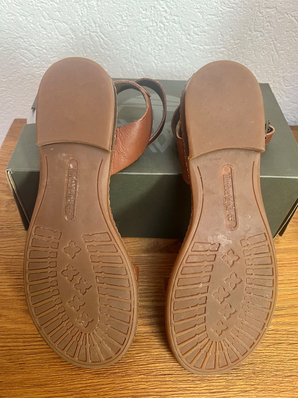 Timberland Chaussures femmes: Timberland Sandalen – D'occasion à Schmitten FR par MrsKingKerosin 2