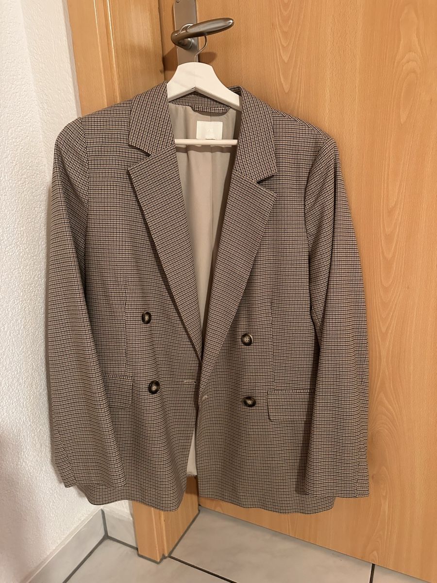H&M Completi & Tailleur: Blazer  – Nuovo (secondo la descrizione) da Winterthur venduto da Jenn2608
