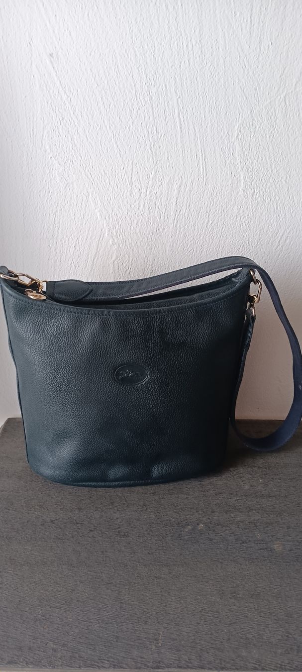 Longchamp Taschen für Damen: LONGCHAMP Ledertasche  – Gebraucht aus Maienfeld von Andyr44