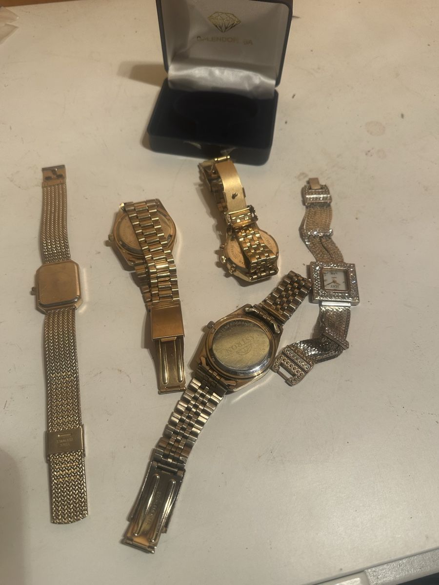 Orologi: Uhren – Usato da Dietikon venduto da moradi24 6