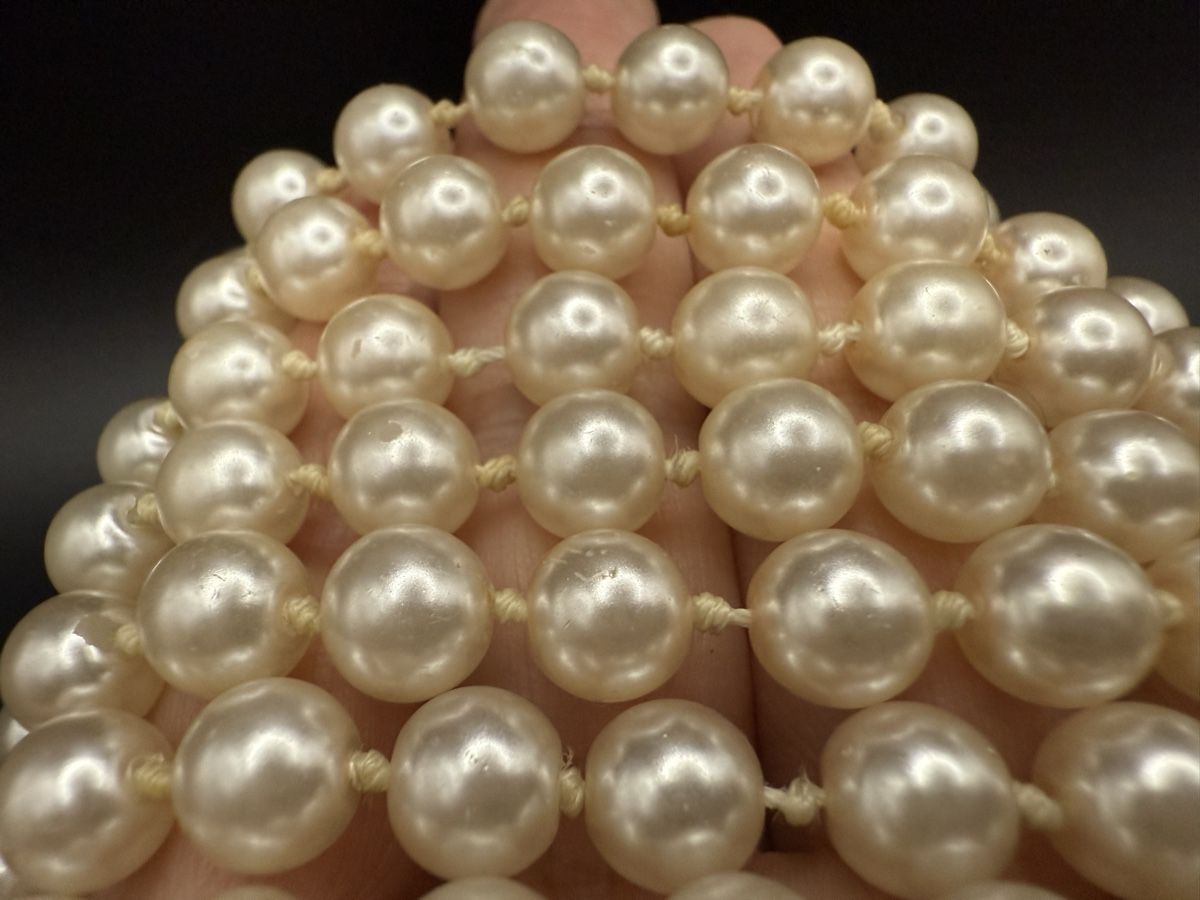 Catenine: 2 Elegante Vintage Perlenketten – Usato da Lamone venduto da LaCantinaMagica 1