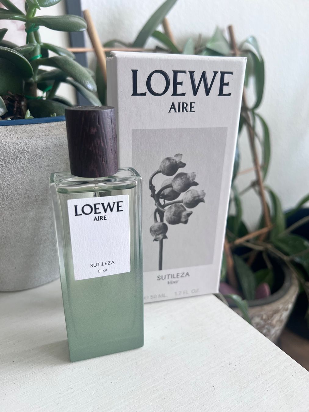 Loewe Profumi & Eau de Toilette: NEU LOEWE AIRE SUTILEZA ELIXIR Eau de Parfum 50ml – Nuovo (secondo la descrizione) da Effretikon venduto da YaMn 4