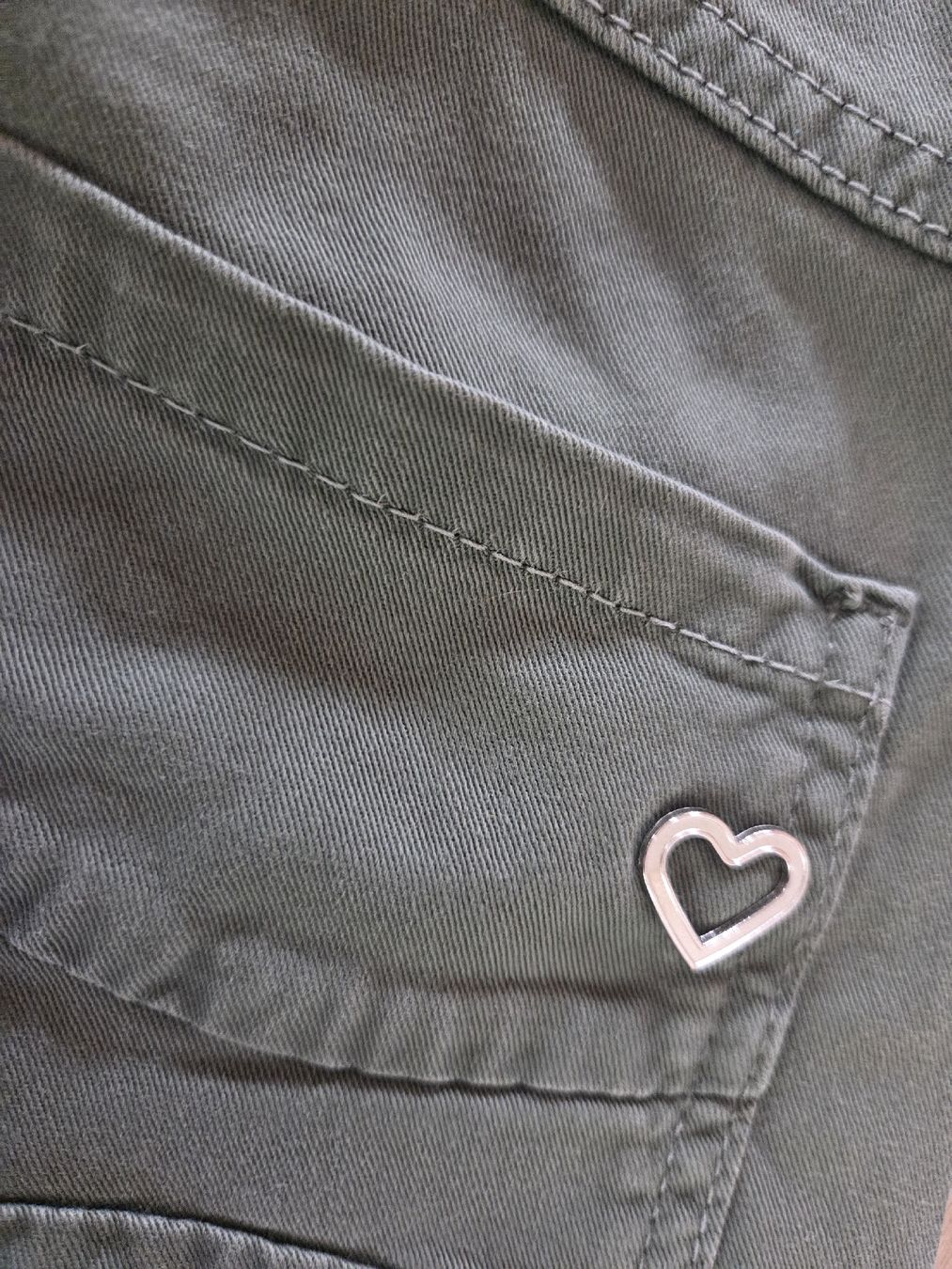 Pantaloni: Superbe pantalon vert olive Please, taille 38. – Usato da Praz-de-Fort venduto da val_j9xs 2