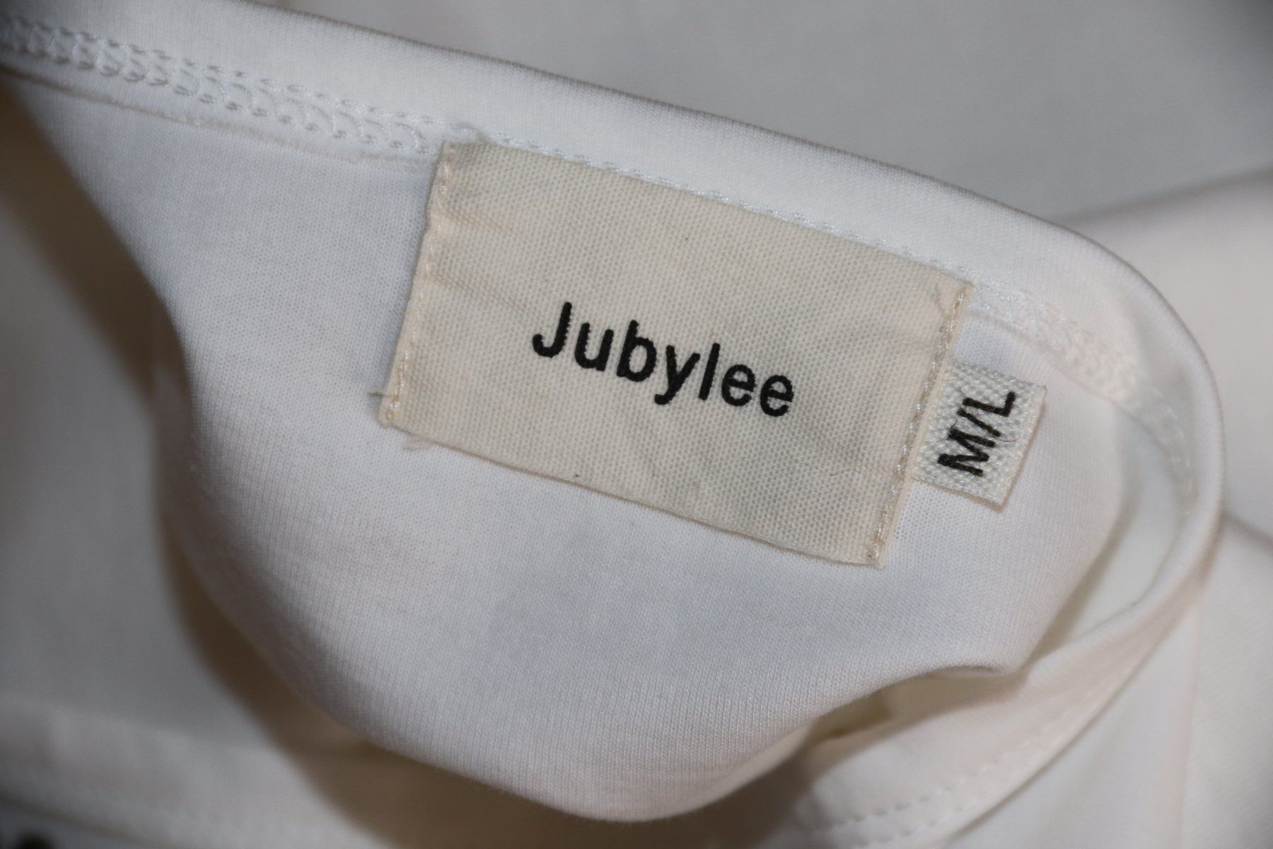 Blusen: Wunderschöne stylische Bluse von JUBYLEE Gr.M-L – Gebraucht aus Oberwil-Lieli von Svetlana28 7
