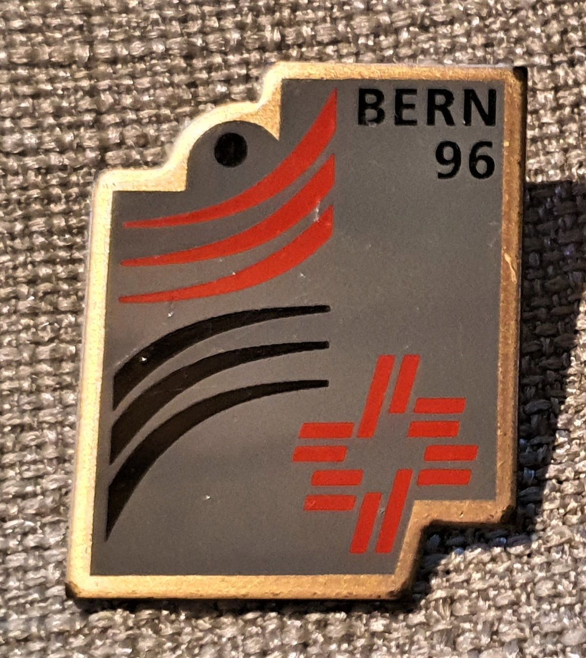 Placchette & Badge: M552 - Pin Thurnen Bern 1996 – Usato da Reinach BL venduto da Boston-Verkauf