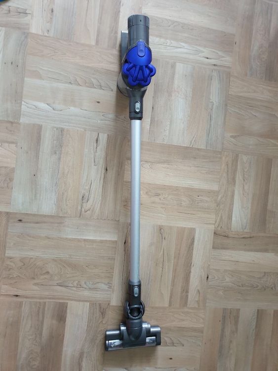 Dyson V5 | Kaufen auf Ricardo