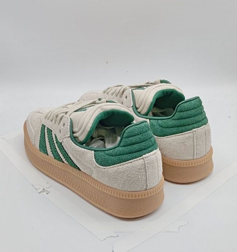 Adidas Scarpe da uomo: Adidas  Samba XLG 40 2/3 – Nuovo e nell'imballaggio originale da Baden venduto da Tiffany6878 6