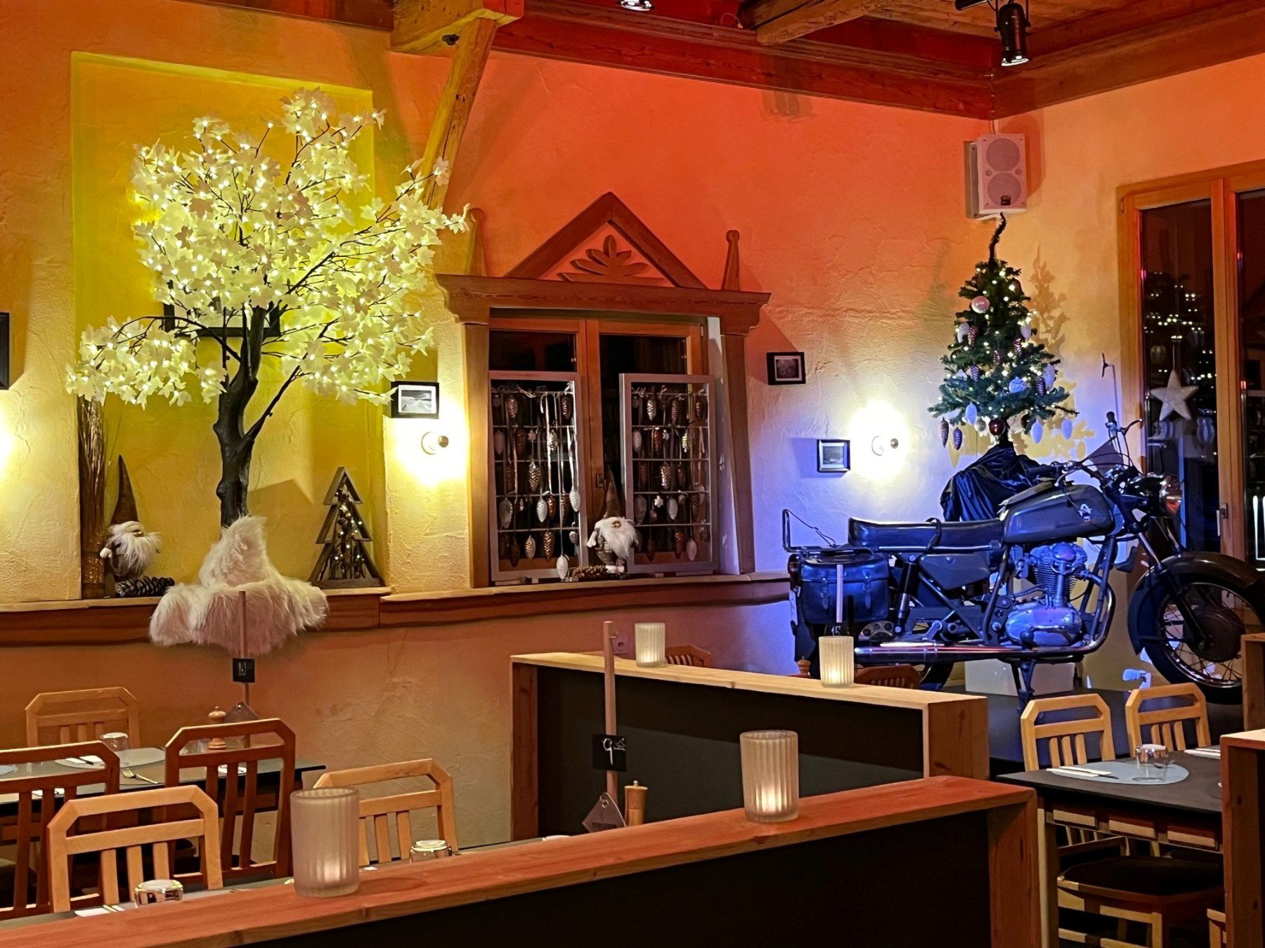 TOTAL-LIQUIDATION LIQUIDATION Hotel Restaurant Bar Disco (Gebraucht) in  Rapperswil SG für CHF 950000 – nur Abholung auf Ricardo kaufen