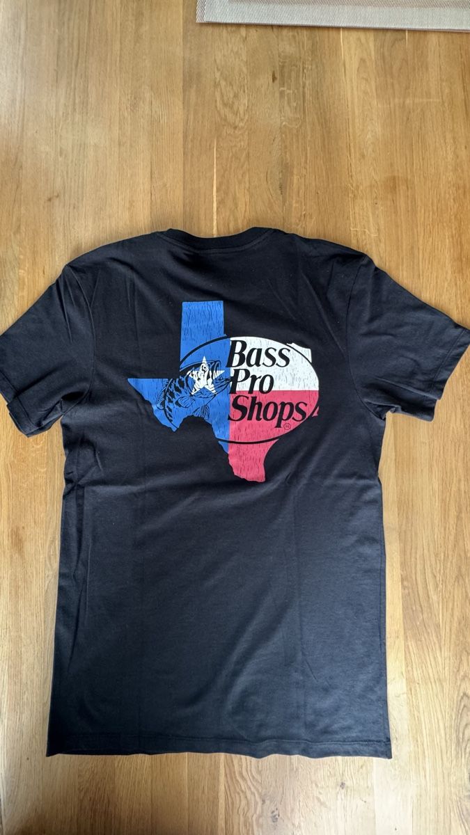 T-shirt: Bass Pro Shops T-Shirt TEXAS – Nuovo (secondo la descrizione) da Gränichen venduto da Buc-ees 1
