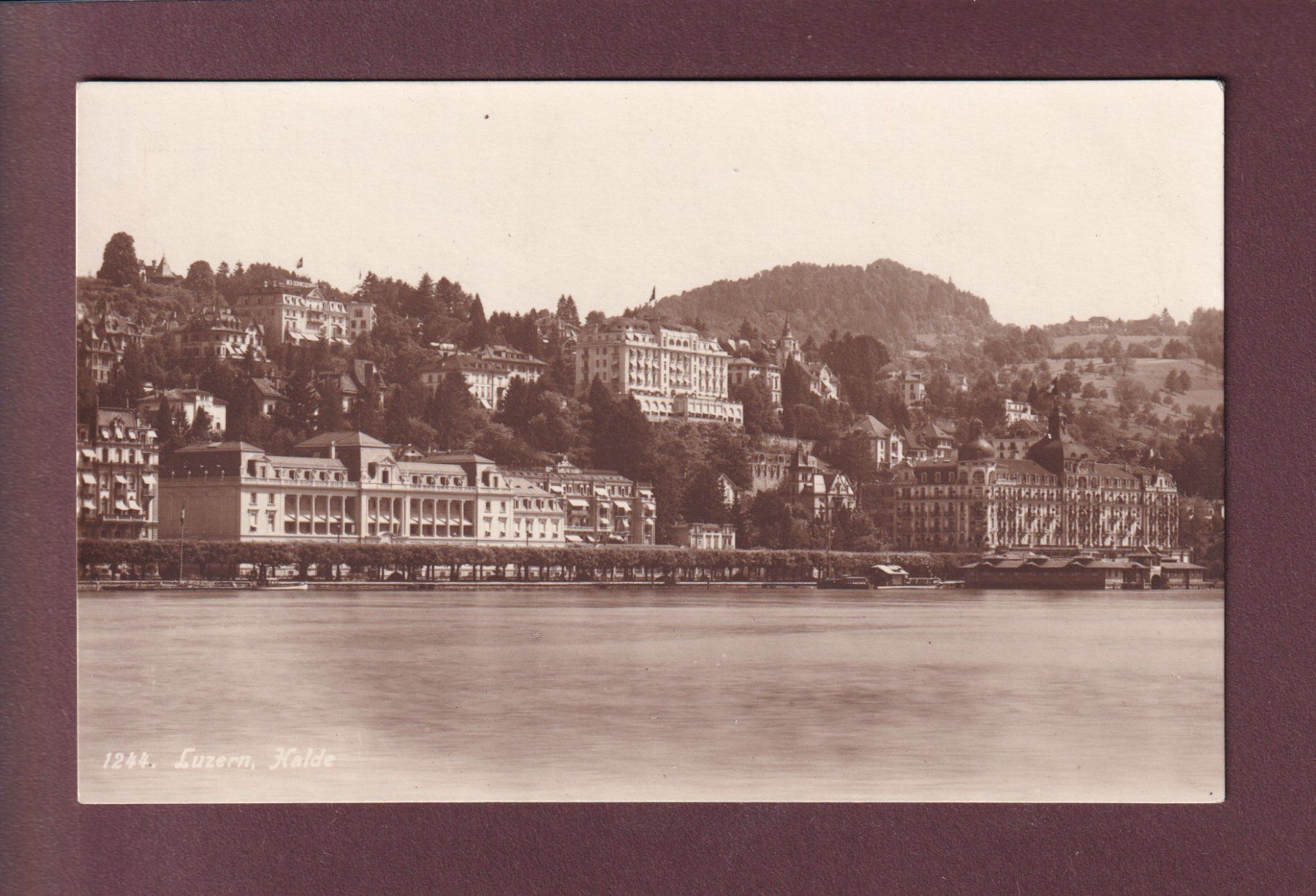 Cartoline postali: LUZERN - Halde – Usato da Pully venduto da nicecards