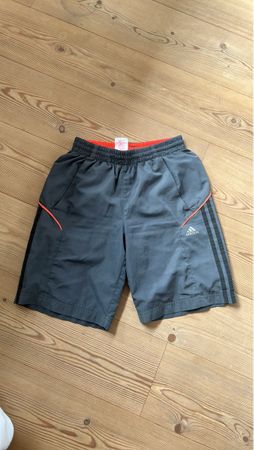 Adidas Trainingsshort Gr. 164