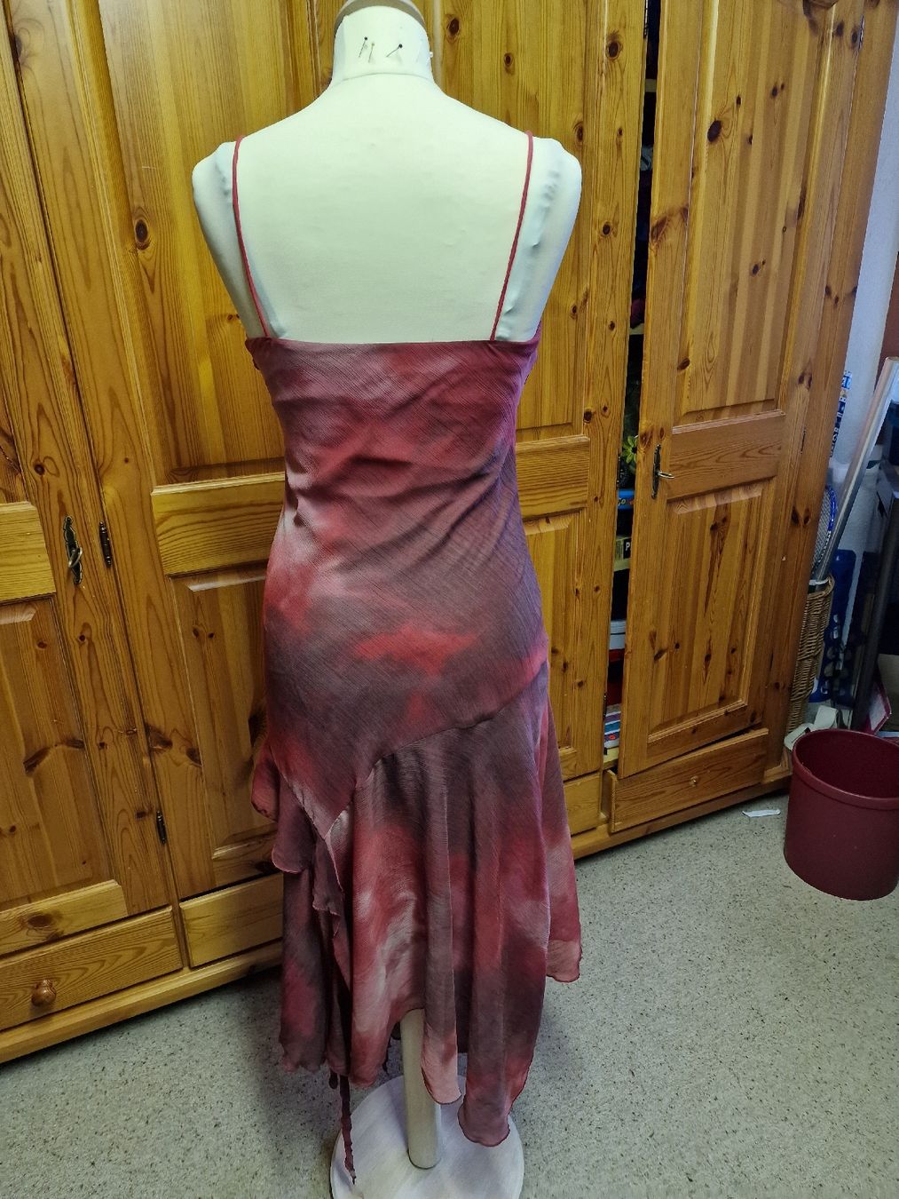 Vestiti: Kleid – Usato da Nunningen venduto da Staernli83 1