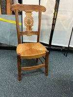 Antiker Stuhl
