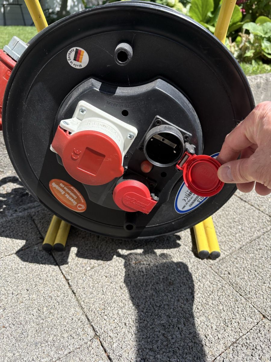 Cavi: 40 Meter Kabelrolle 400 Volt 16A – Usato da Ruggell venduto da Locarno01 2