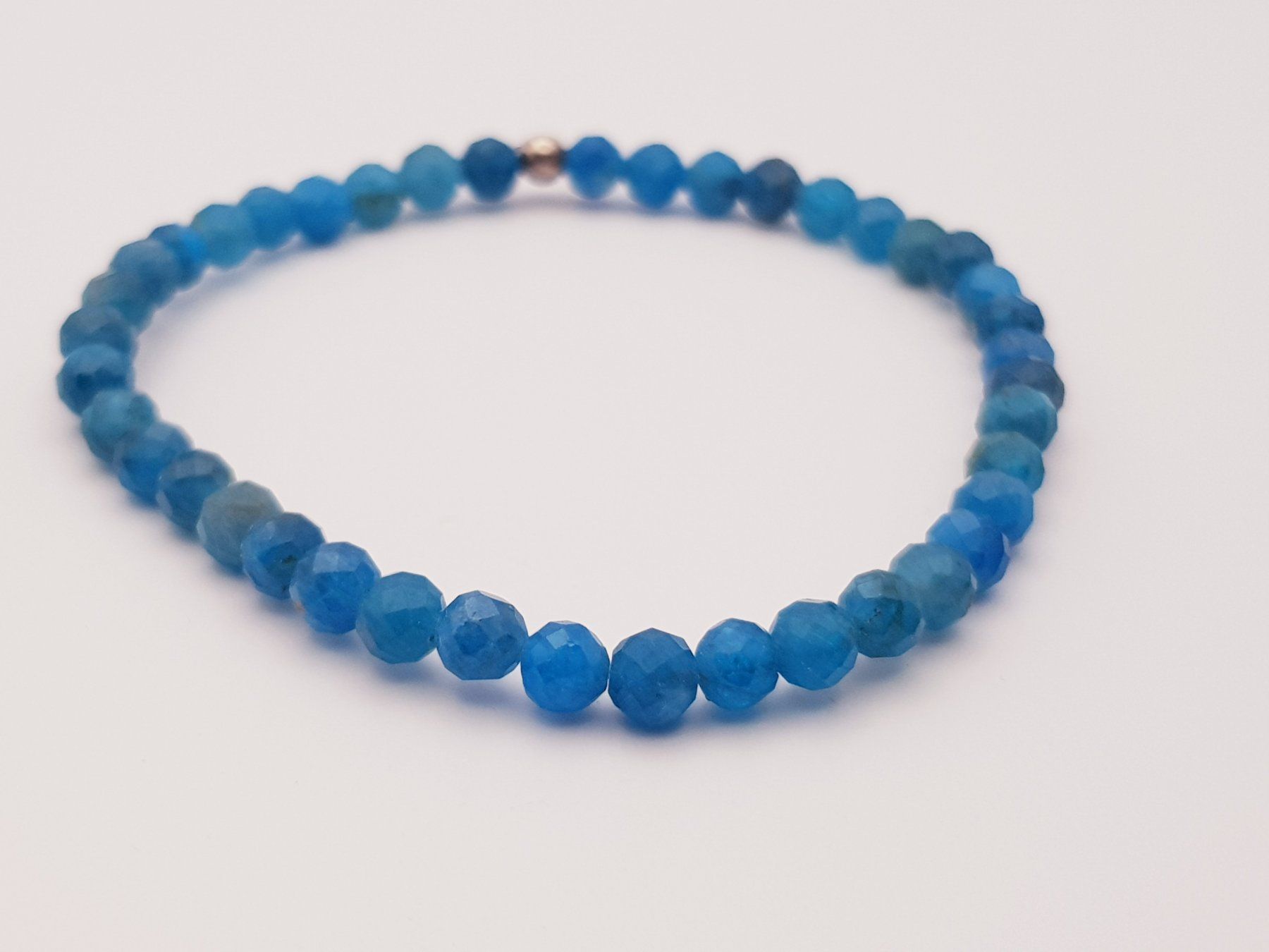 Bracciali & Braccialetti: Armband mit Apatit und Echtsilberkugel – Nuovo e nell'imballaggio originale da Menziken venduto da Zyropa