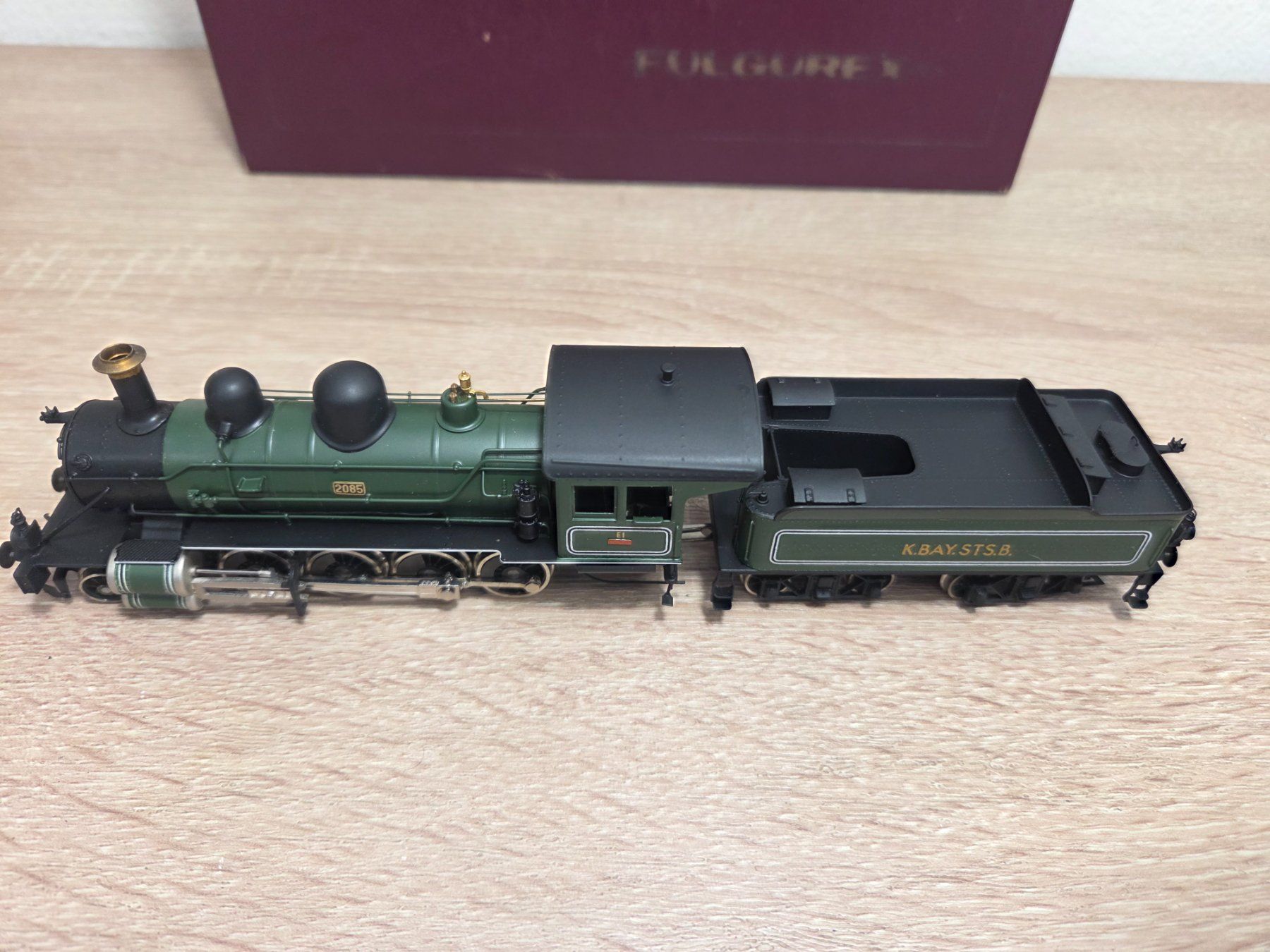 Fulgurex Modellini di ferrovie: Fulgurex Dampflok 2085 K.Bay.Sts.B H0 – Usato da St-Aubin-Sauges venduto da Lo_Go 5