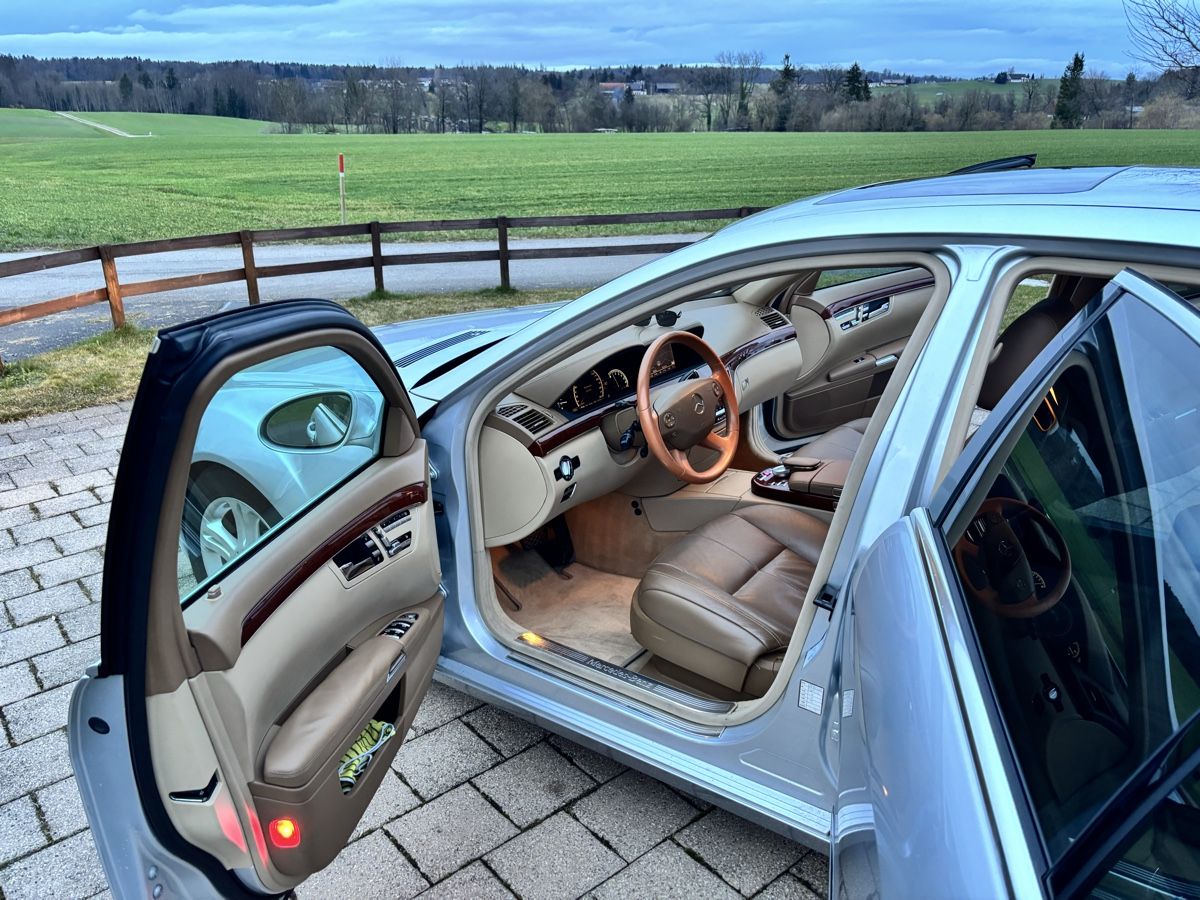 Mercedes-Benz Automobili: Mercedes w221 S350L 4matic – Usato da Hugelshofen venduto da lenkfliege 7