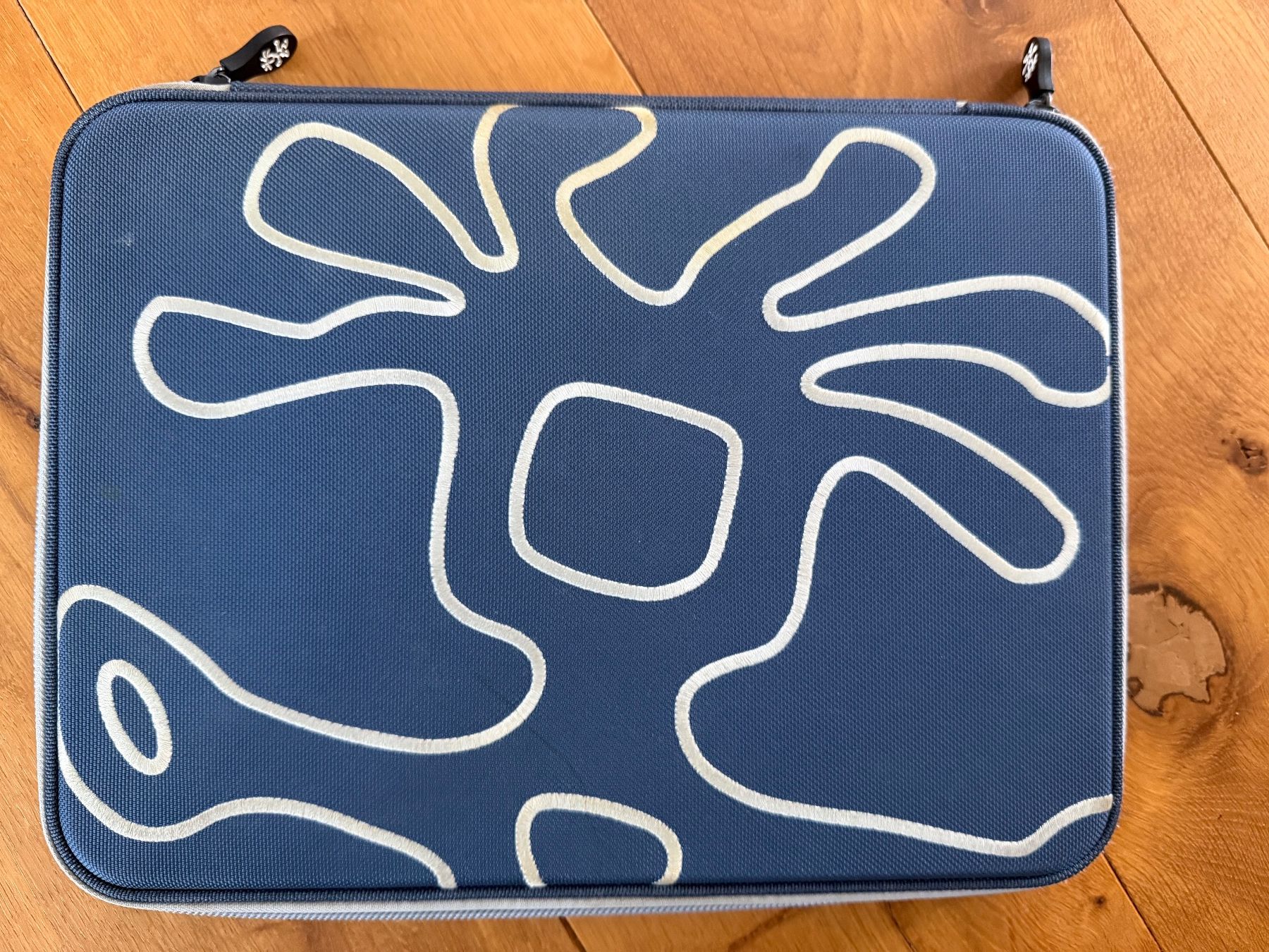 Crumpler Borse: Crumpler Laptop/Notebook Tasche Case Schutzhülle – Usato da Zürich venduto da beatzueri