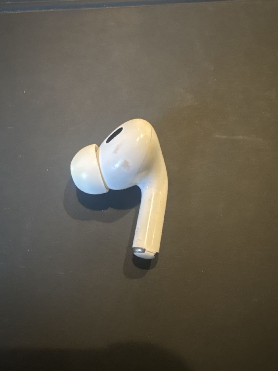 Apple Kopfhörer: AirPod Pro 1st Generation Right Side – Gebraucht aus Zürich von kat_b8qs 1