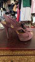 Louis Vuitton Wildleder Sandalen, Gr. 36, Lila/Braun Top!