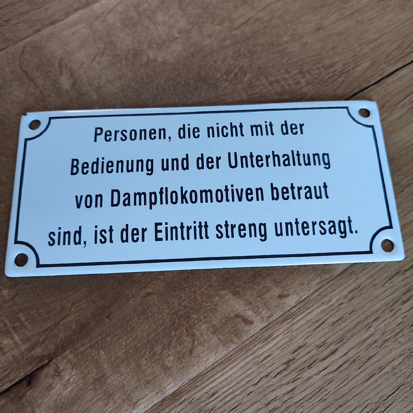 Insegne: Emaille Schild 17.5 x8cm – Nuovo (secondo la descrizione) da Wangen SZ venduto da mystorage