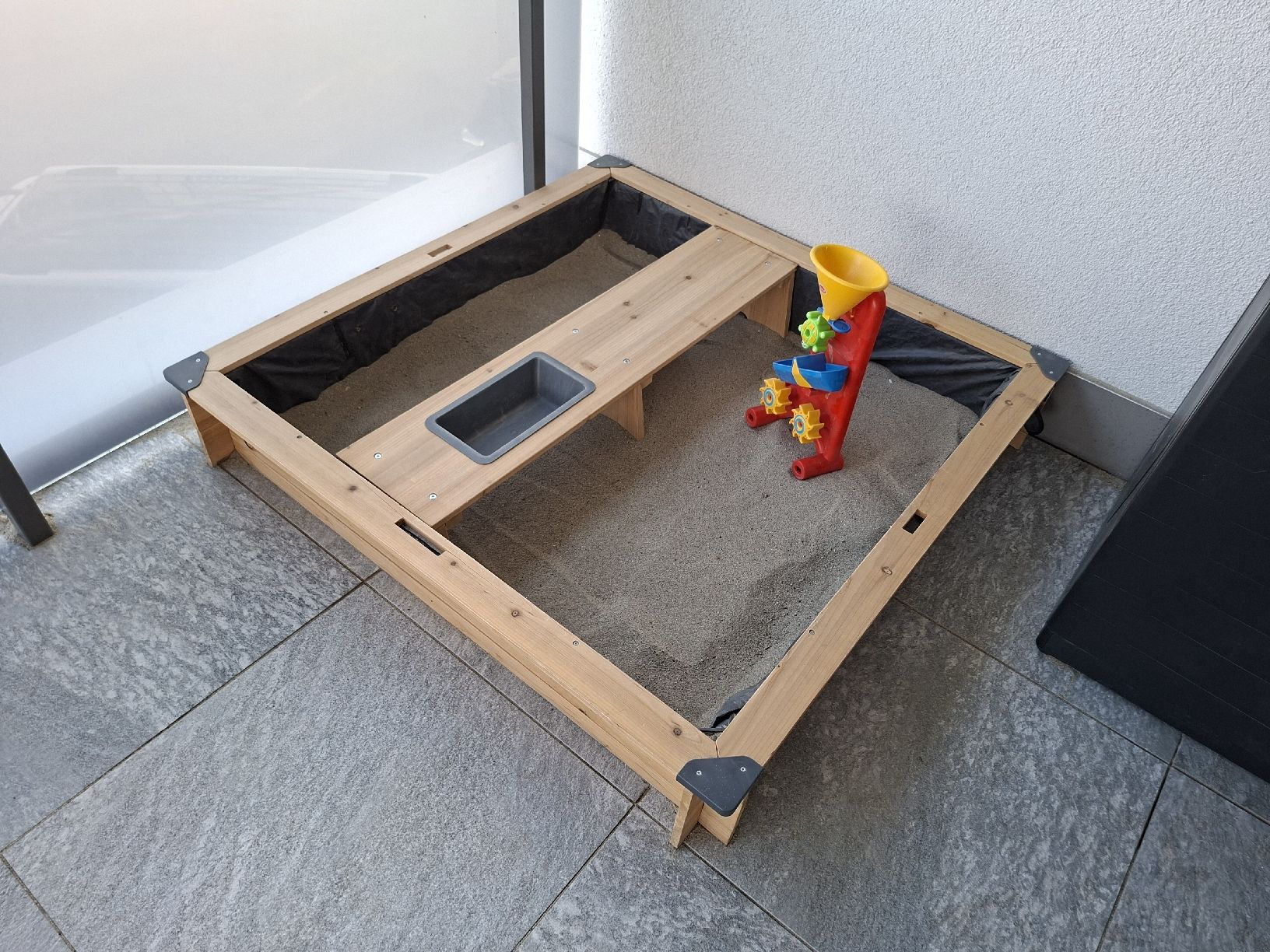 Sandkasten: Sandkasten – Gebraucht aus Einsiedeln von volldure