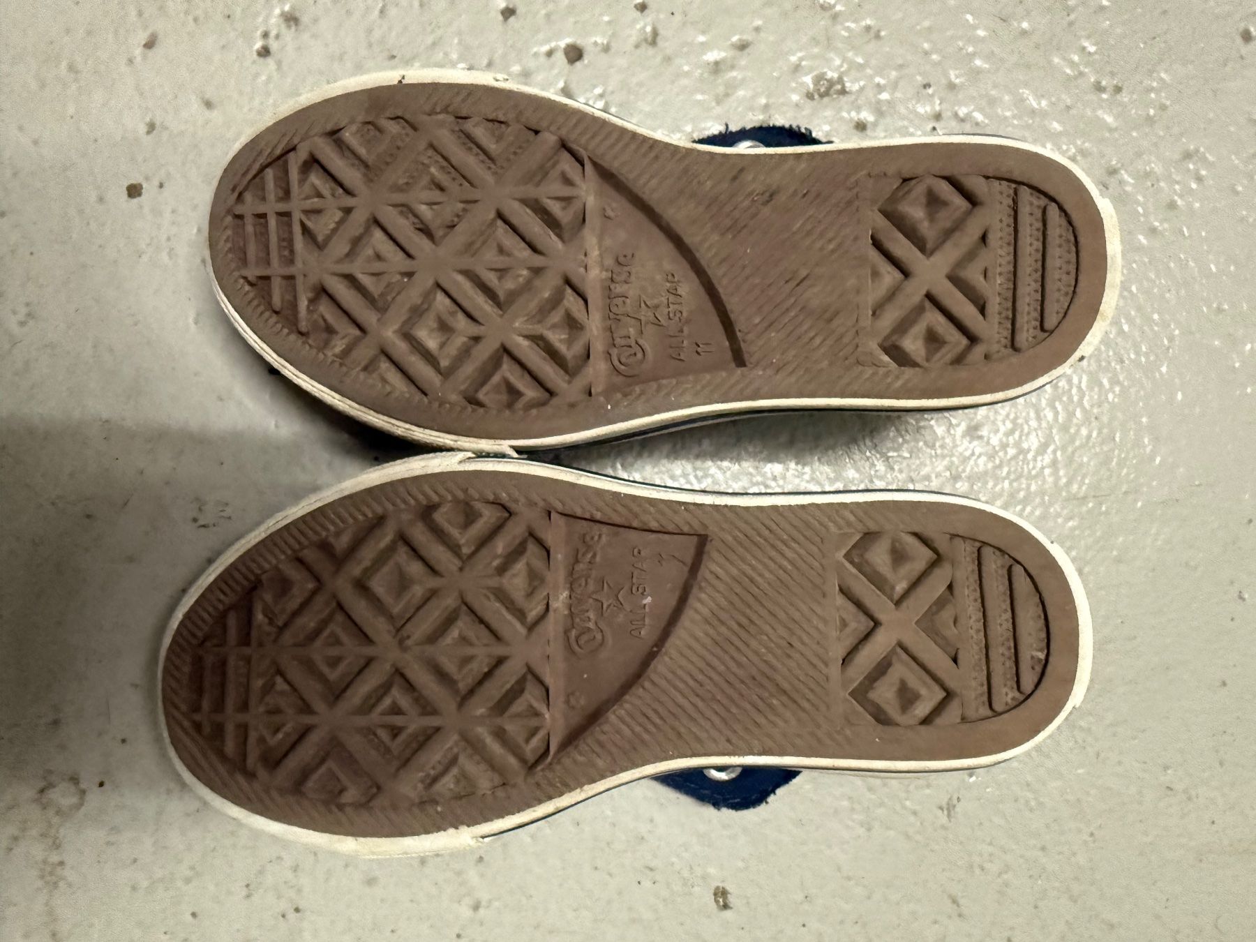 Converse Scarpe per ragazzi: Converse Schuhe – Usato da Winkel venduto da gatta 1