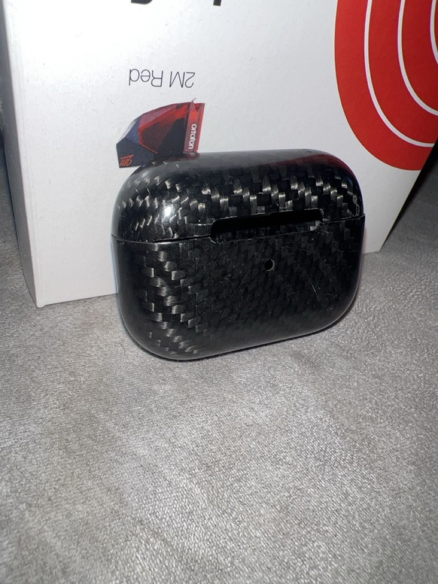 Covers & Schutzfolien: Carbon AirPods Pro Hülle – Gebraucht aus Lengnau AG von Berni725 3