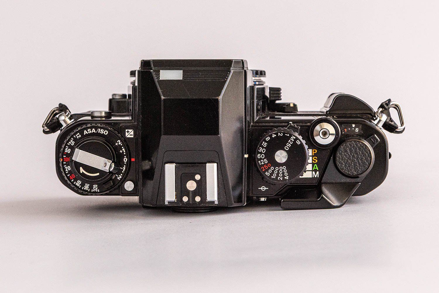 Nikon Fotocamera: Nikon FA Spiegelreflexkamera analog – Usato da Oberkirch LU venduto da keyshop1 4