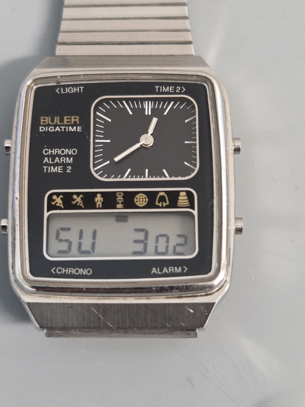 Orologi: Buler Digatime Armbanduhr  – Usato da Dietikon venduto da Allegra34