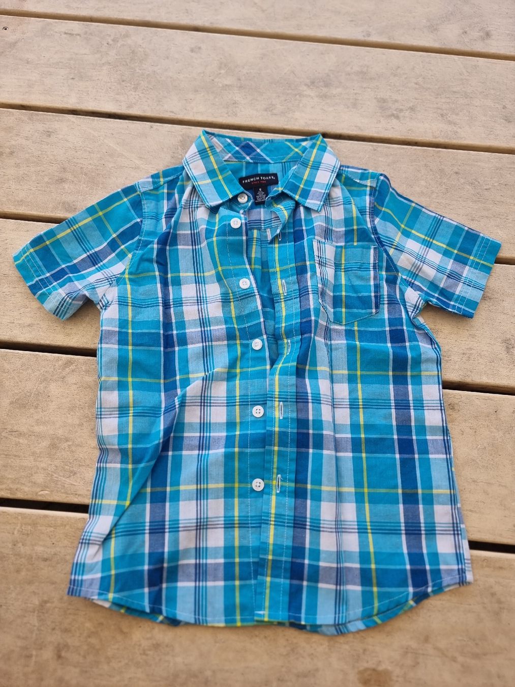 Camicie, T-shirt & Polo: Hemmli gr 116 – Usato da Busswil BE venduto da Binchenbeetli