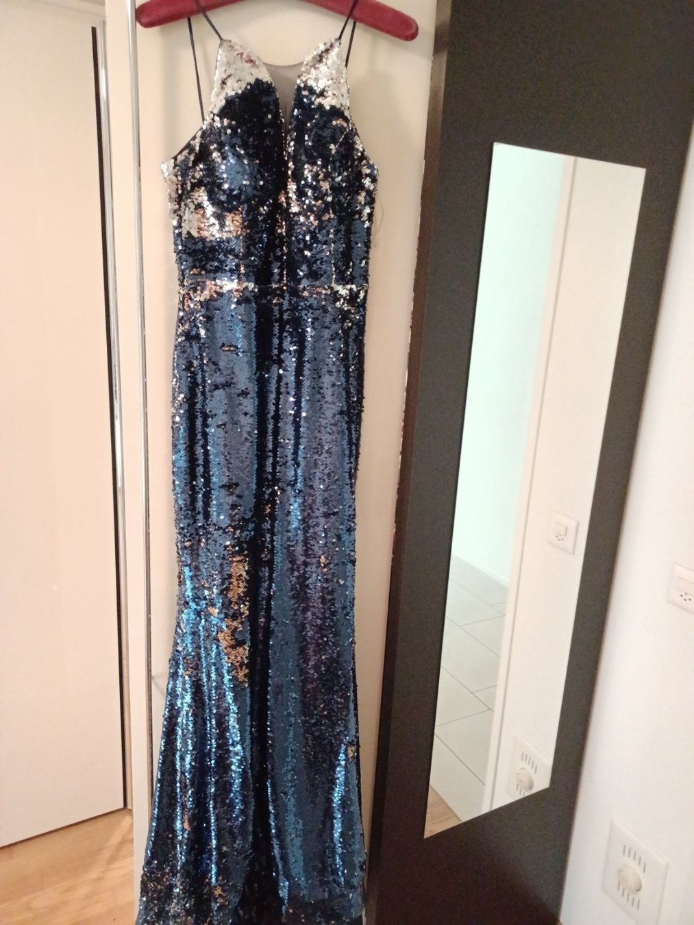Vestiti: Abendkleid Gr 40 – Nuovo (secondo la descrizione) da Emmenbrücke venduto da Ddagi