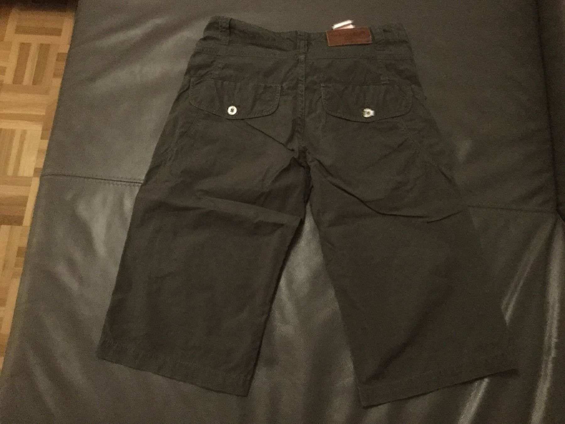Timberland Pantaloni: Shorts Timberland – Usato da Horw venduto da Benny017 1