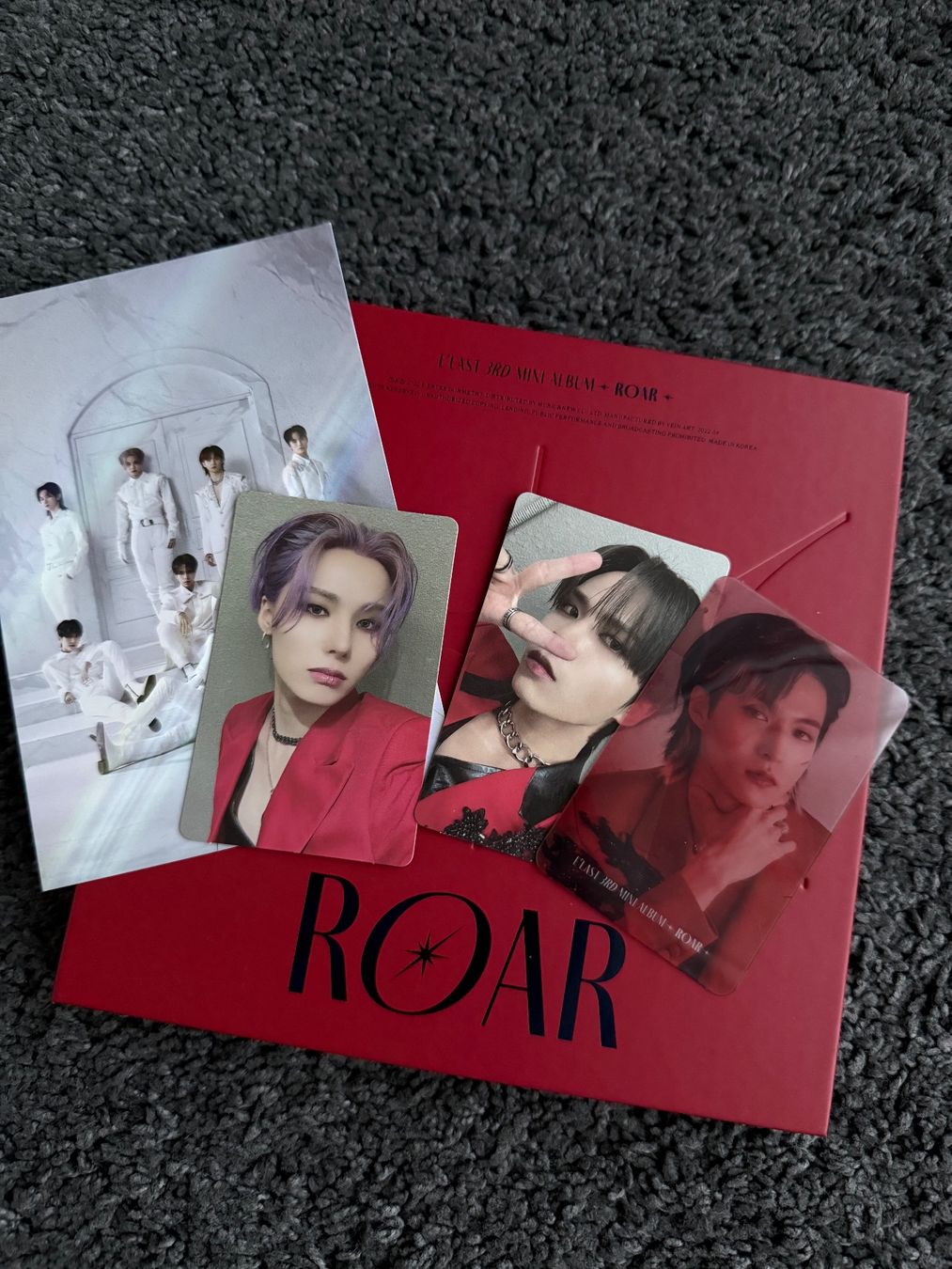 CD: E’LAST - 3rd Mini [ROAR] (RED ver.) – Nuovo (secondo la descrizione) da Würenlingen venduto da ShiroAyato15