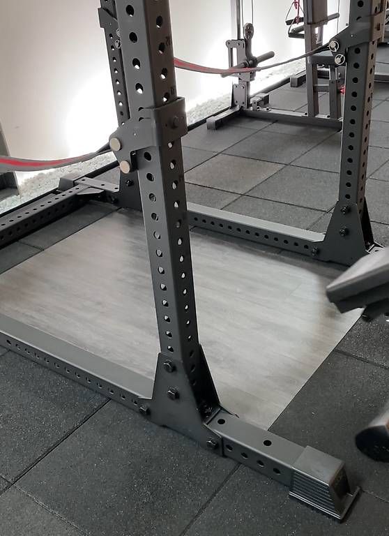 Vélos d'appartement: Fallschutzplatten ATX und Squat / Deadlift Plattform – D'occasion à Basel par bos_y6pm