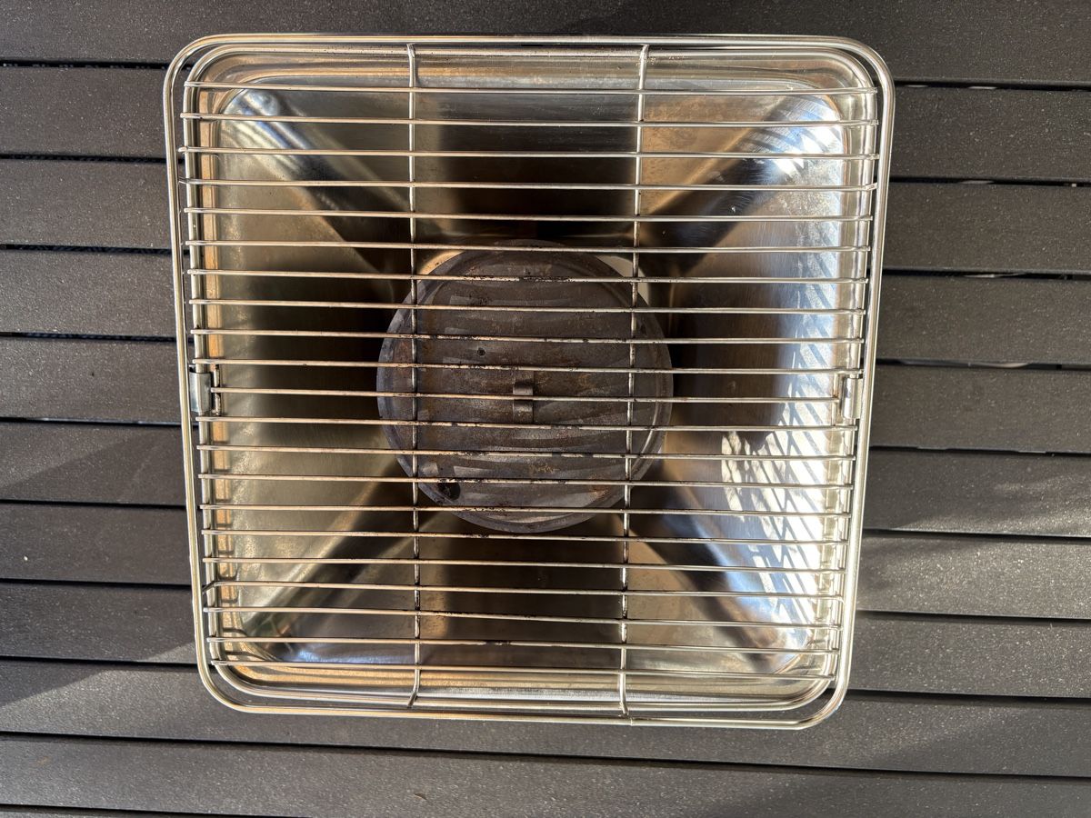 Grills: Tischgrill Feuerdesign Teide – Gebraucht aus Jona von Teleboy4