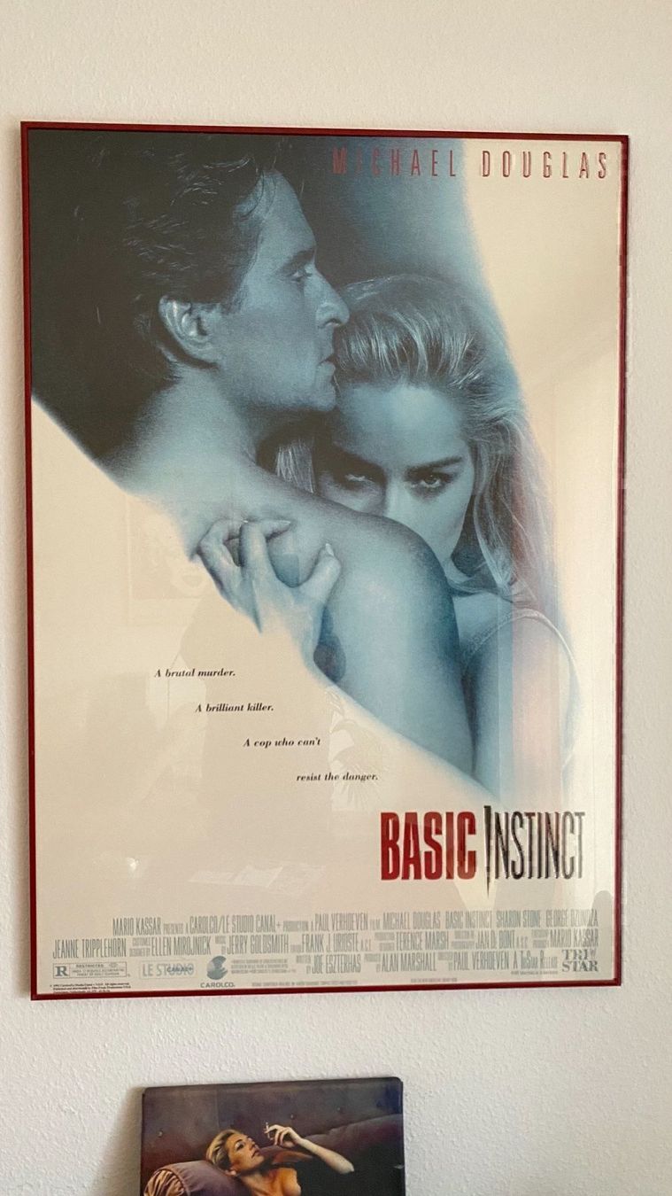 Foto & Immagini: BASIC INSTINCT original Filmposter engl. – Usato da Affoltern am Albis venduto da Partyfruit
