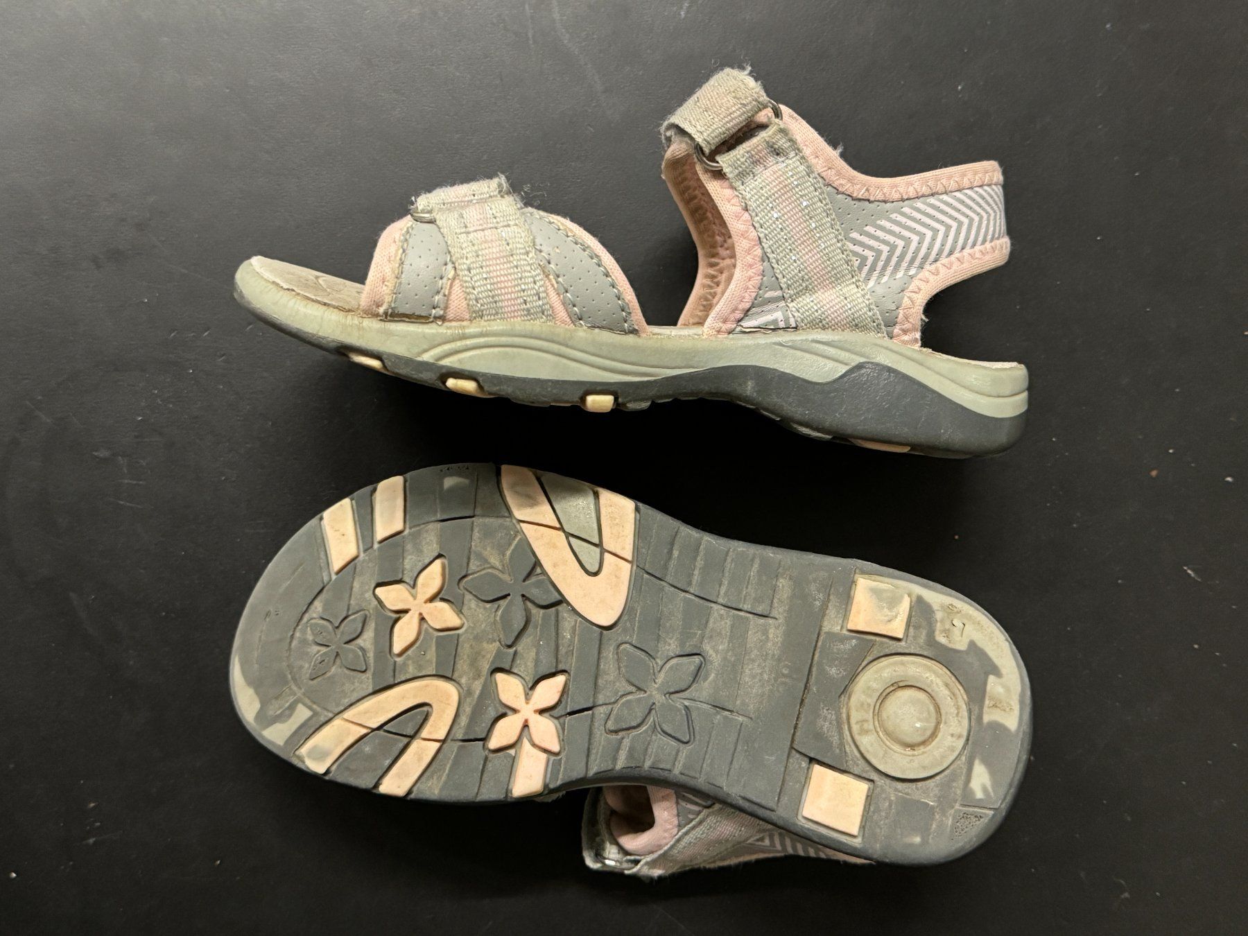 Scarpe per ragazzi: Sandalen Gr. 28 – Usato da Basel venduto da inf_z7j8 1