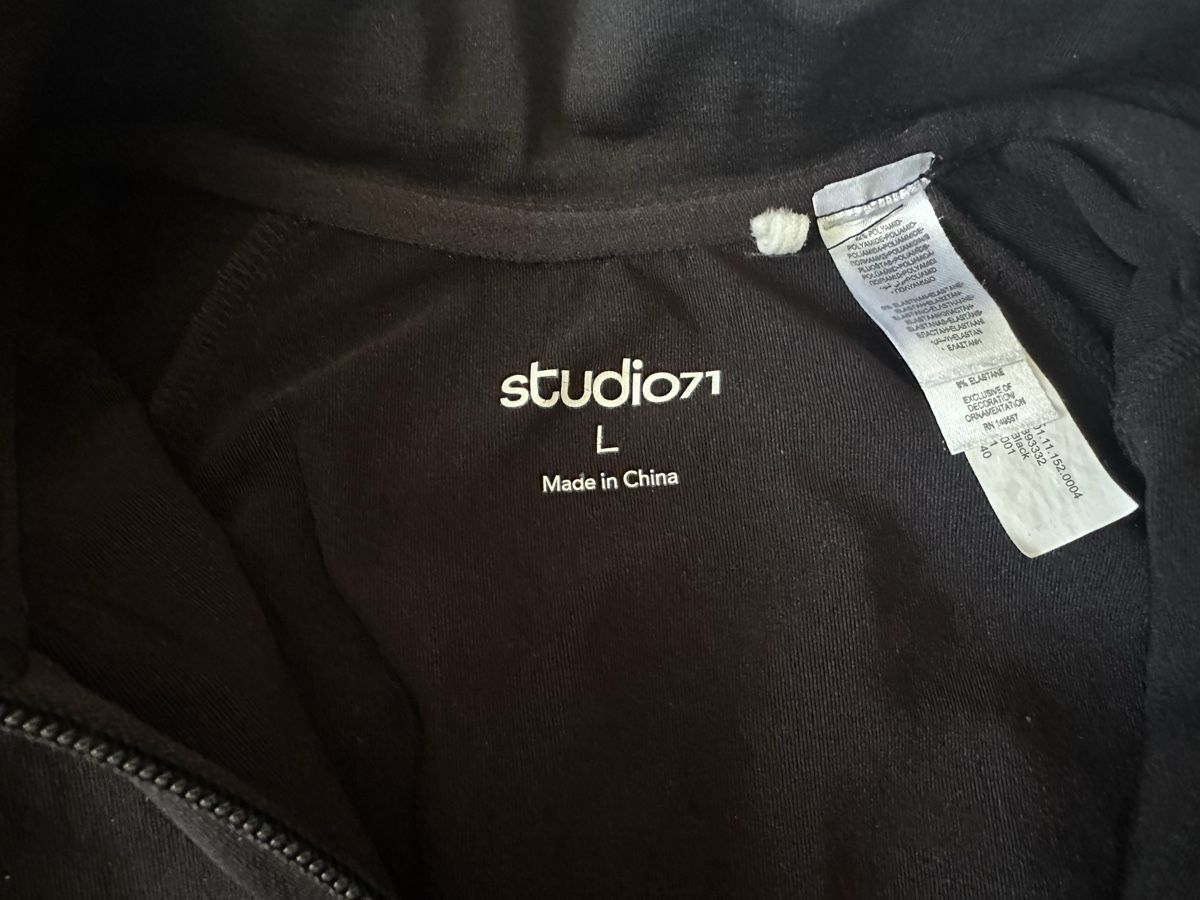 Jacken: Sport Jacke Gr:S,M – Neu und originalverpackt aus Sevelen von Stopglobal. 3