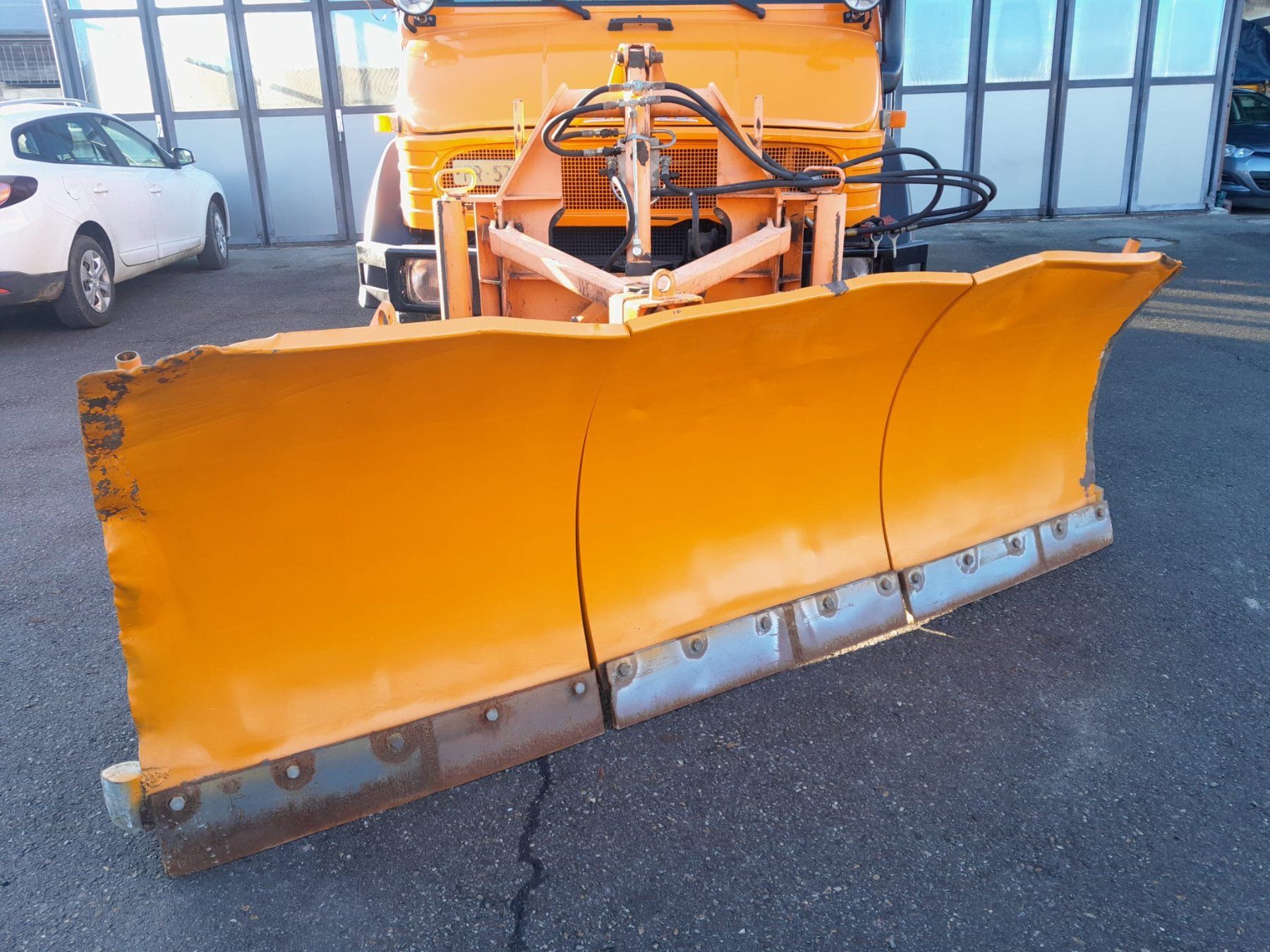 Boschung Schneeräumung: Schneepflug Boschung MF 2.3 – Gebraucht aus Zumholz von unimog3