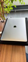 MacBook Pro 15 Zoll, spacegrau, Top Zustand, wenig benutzt