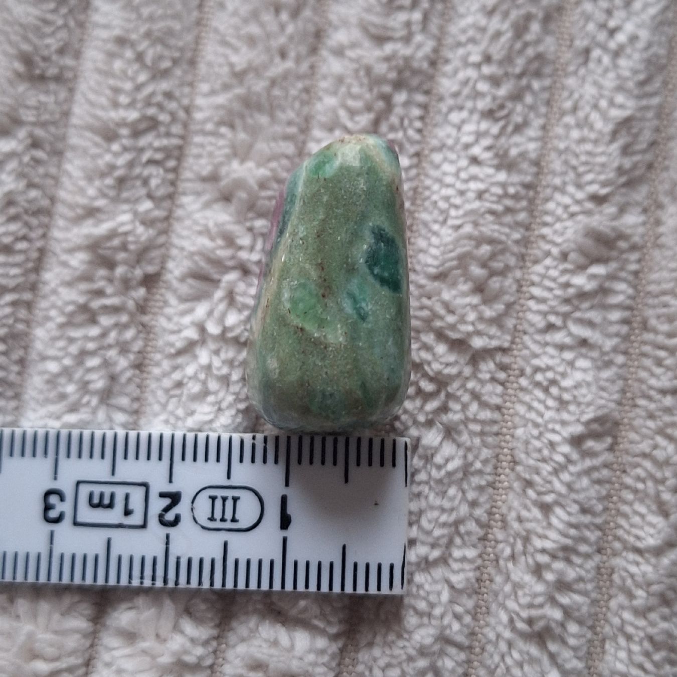 Edelsteine: Rubin Fuchsit Handschmeichler – Gebraucht aus Aeugstertal von firefly33 5